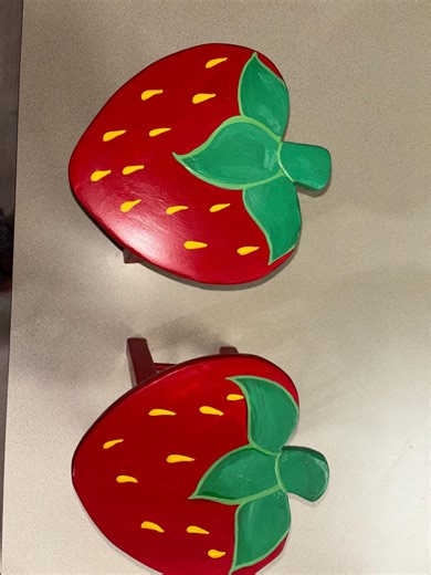 Hand Painted Strawberry Wooden Stools – Set of 2 – Cottagecore Kids Step Stools – Whimsical Fruit Decor – Nursery Furniture – Fairy Tale Roo - Etsy