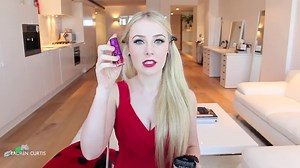 Makeup Tutorial for Fair Skin: Glamorous Pin-Up Look + Hair Tutorial