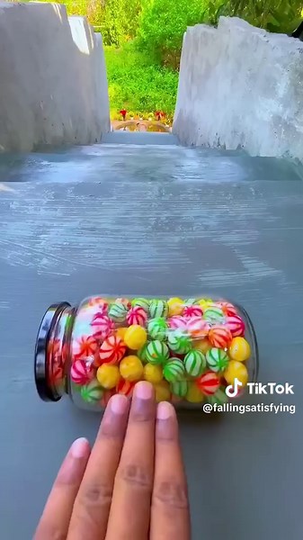 Satisfying ASMR: Breaking Glass Bottles and Crunchy Objects