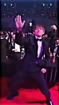 Taehyung watch me whip dance