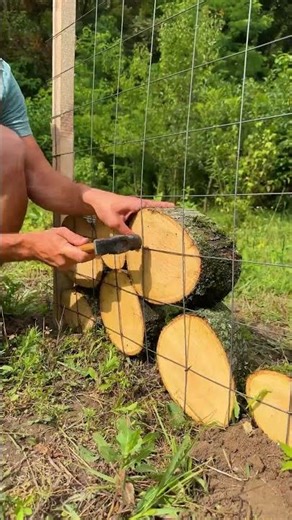 How to Build a DIY Log Slice Fence