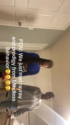 We were firstttt in lineeee to meet Mindless Behavior(2/4)🤭🤭@SOS forever @Raytrendyme @PRODIGY #mindlessbehavior #meetandgreet #rayray #prodigy