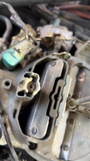 Troubleshooting a 1985 Pontiac Perisienne Carburetor Issue