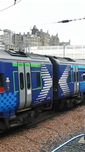 Scotrail Class 158 departing Edinburgh Waverley