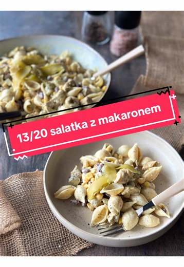Mmmm… Sałatka z makaronem i kurczakiem 😍 To przepyszna, sycąca i ekspresowa sałatka, która zawsze znika jako pierwsza ze stołu! Idealna na Wielkanoc, domówkę, kolację albo lunch do pracy. Koniecznie zapisz przepis — będzie hitem! ✨ Składniki: \t•250 g makaronu \t•2 piersi z kurczaka \t•1 łyżeczka przyprawy curry \t•1 łyżeczka słodkiej papryki \t•Sól, pieprz \t•Olej do smażenia \t•1 puszka kukurydzy \t•1 puszka czerwonej fasoli \t•5 ogórków kiszonych lub konserwowych Sos: \t•2 łyżki majonezu \t•