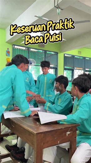 Praktik Baca Puisi: Ekspresi Sastra Indonesia