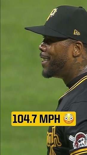 Manny Machado was left speechless by this Aroldis Chapman 104.7 MPH fastball 😮