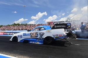 Tune in to NHRA on FOX—Right Now! 1:30 p.m. ET to watch the New England Nationals