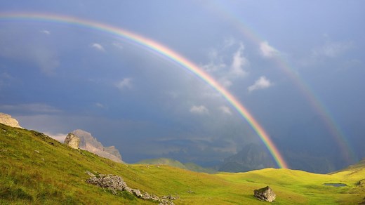 Quels sont les différents types d’arc-en-ciel et comment se forment-ils ? - RTBF Actus