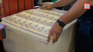 Neue Euro-Noten: Ab heute gibt's frische 100- und 200-Geldscheine