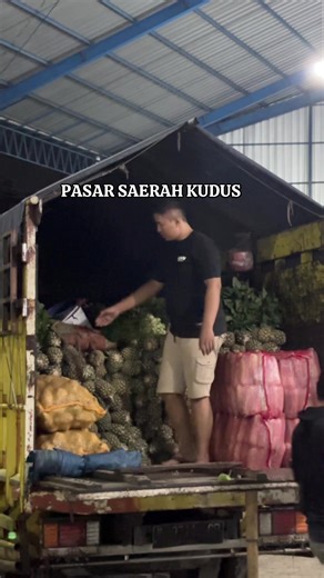 Pasar Saerah Kudus: Pusat Kuliner dan Belanja
