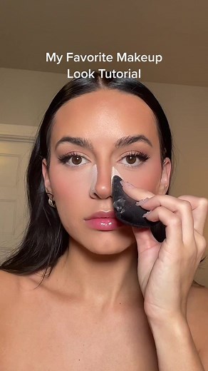 Matte eyes and glowy skin ✨ #makeuptutorial #makeupartist #grwmmakeup #makeuproutine #tutorial #wingedeyeliner #selenagomez