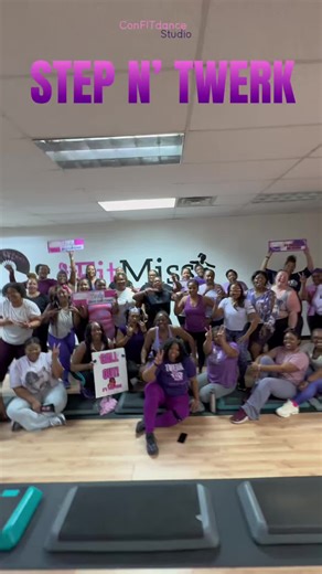 Last night’s Step n’ Twerk™ class was on FIREEEE 🔥💃🏽💪🏽We kicked off March Madness real hot and y’all did NOT come to play! Shoutout to everybody who pulled up and put that work in. The energy, the sweat, the vibes… unmatched 👏🏾And babyyyy when I say I’ve NEVER seen so many fans in class 😩😂 that’s how I KNOW it got real in there! #StepNTwerk #ConFITdance #MarchMadness