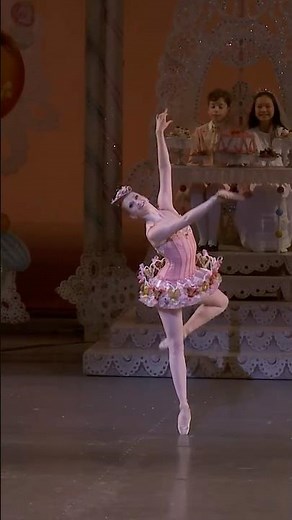 George Balanchine's THE NUTCRACKER®