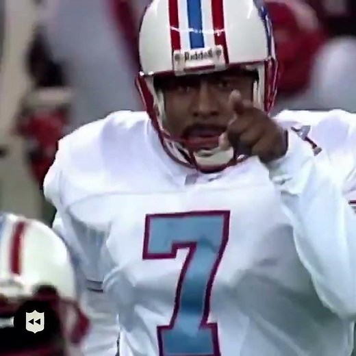Houston Oilers Punter Reggie Roby with the great fake punt