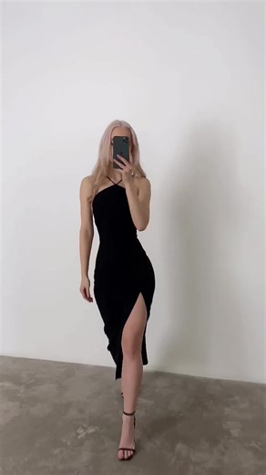 Stunning One-Shoulder Black Dress Showcase