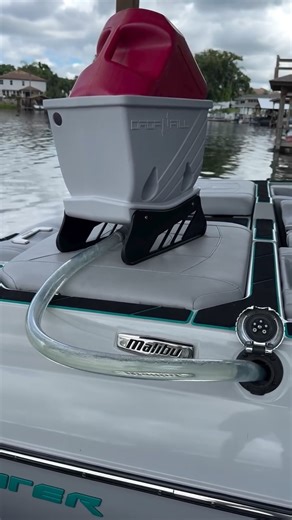 Drop N Fill on Instagram: "When you’ve been holding gas cans for literal years & think, “There’s got to be a better way“ #dropnfill #boating #foryou #wakeboard #waterski #wakesurf #explore #gasoline"