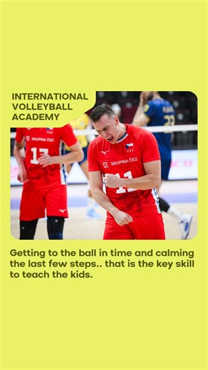Why the setter’s footwork is so important. Want to improve your volleyball skills? Our videos are made for everyone, from beginners to experts! 🏐 Join our academy and take your game to the next level. 🚀 #volleyball #sport #volleyballteam #training #volleyballcoach #setter #pass #shot #volleyballplayer #academy #volleyballacademy #zdenekhanik | Zdeněk Haník