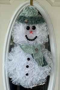 Handmade Snowman Winter Wreath, Deco Mesh, Knitted Scarf - Etsy UK