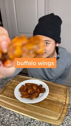 Delicious Hot Wings Recipes to Spice Up Your Meals