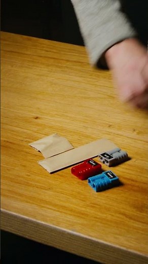 Unboxing the Projecta 25A Dual Battery Charger with Solar