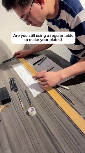 Draft smarter, not harder! ✍🏻 Regular tables can cause errors, but our Portable Drafting Board ensures perfect alignment and comfort. 🍃💯 #precisiondraftingtables #draftingtable #engineering #architecture #precisionwoodworksph #drafting #draftingboard #drawing #glassdraftingtable