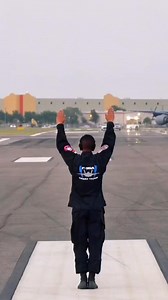 223K views · 10K reactions | #f35 #f35a #f35pilot #Runway #fighterjet #pilotlife #pilotsview #aircraft #aircrew #aircrewlife #foryou #foryoupage #lockheedmartin #lockheedmartinf35 #avaition #avaitionlovers #avaitiondaily #avaition4u #avaitiongeek #avaitionphotography | Aviation Lover | Facebook