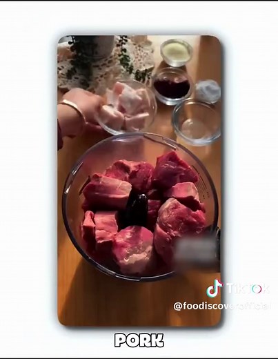 Discover Mortadella: The Authentic Italian Meat
