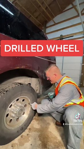 The drill bit got stuck 😂