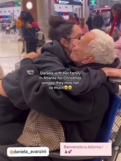 Daniela Celebrates Christmas with Family in Atlanta