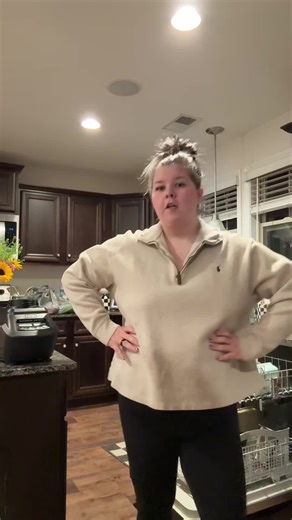 code_chloee (@code_chloee)’s videos with original sound - code_chloee