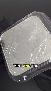 Ten ounces of pure silver in one bar, with a design you don’t see very often😍 This 10oz Britannia and Liberty silver bar brings together two iconic symbols on a single piece, combining artwork from the Royal Mint and the U.S. Mint. It’s one of those bars that stands out once you know what you’re looking at, and sticks with you after. A great example of how a 10oz silver bar can be about more than just weight. I’d love to hear your thoughts on it, comment them down below! #BeTheBull #Silver #Sil
