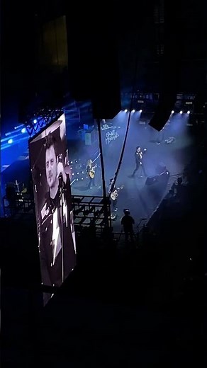 Dani Martín | Emocional (concierto Barcelona 2022)