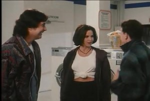 350K views · 1.1K reactions | A Grande Fuga (1994) ️Corey Haim▶️⚙️360p⚙️◀️Fast Getaway 2Um ex-ladrão de bancos é acusado injustamente por um roubo. Com a ajuda do pai, que saiu recentemente da prisão, ele tenta encontrar o verdadeiro culpado para conseguir limpar seu nome.️ | Pandemia Retrô Moviez | Facebook