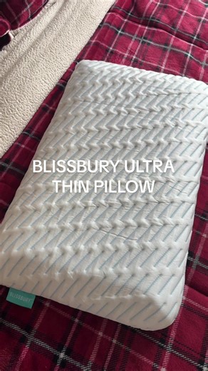 The Perfect Flat Pillow for Stomach Sleepers: Experience Comfort!