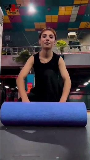 Premium 4mm TPE Yoga Mat with Superior Traction - Anti Slip for Sweaty Workouts