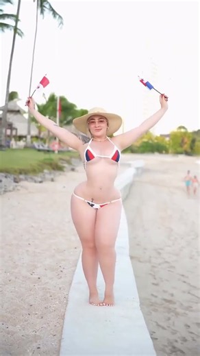 Big Ass Twerking PAWG: Hot, Juicy, Gif This is your world remember that #model #bikini