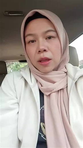 Emang si paling galau. mau ganti gadget aja mikir setengah mati hahaha #galau #galaubrutal #bingung #pilihmana #tiktokfashion