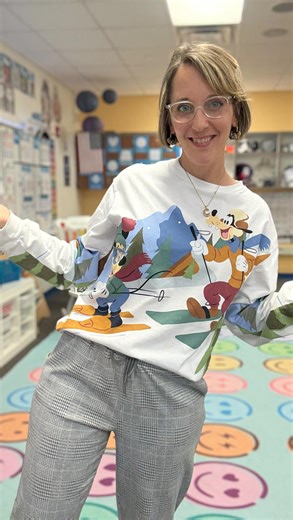 Clarissa Louise on Instagram: "What my computer screen sees during school hours as a first grade teacher. #teacherlife #teacher #teachersofinstagram #teachergram #teachertired"