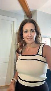Square Neck Crop Tank Top | Trendy Summer Outfit Staplehttps://amzlink.to/az0MvNbgadsXR ‪@getkale‬