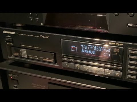THE 6 DISC PLAYER - Pioneer PD-M630 - Review/Taking A Look At