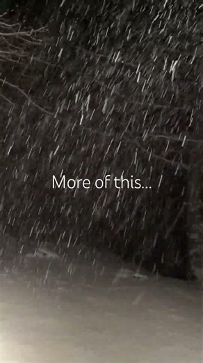 Peeped outside before the sun came up…#theoutdoorframe #nature #viral #quotes