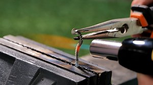 DIY Key Storage Solution with a Screw