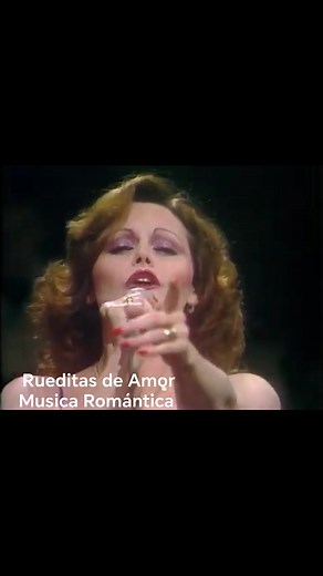 ROCIO DÚRCAL recordando sus grandes éxitos JAMAS ME CANSARÉ DE TI solo la mejor selección Musical con Rueditas De Amor Música Romántica | Rueditas De Amor Música Romántica