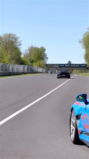 The fun continues 👍😎👍 Check out our upcoming track days: https://circuit-days.co.uk #instacar #becauseracecar #tracktool #tracktoy #trackspec #supercar #speed #circuitdays #trackday #trackcar #tracktimeuk #trackaddict #racetrack #cars #oultonpark #anglesey #silverstone #cadwellpark #donington #brandshatch #croftcircuit #thruxton #nurburgring #spafrancorchamps #snetterton #nordschleife #zandvoort #mallorypark #navarra | Circuit Days