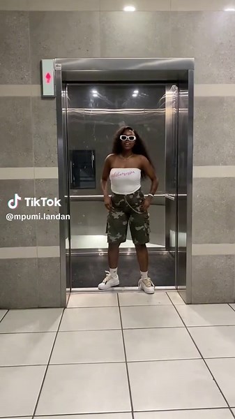 Learn the First BOOM Dance Moves with Nkhensani