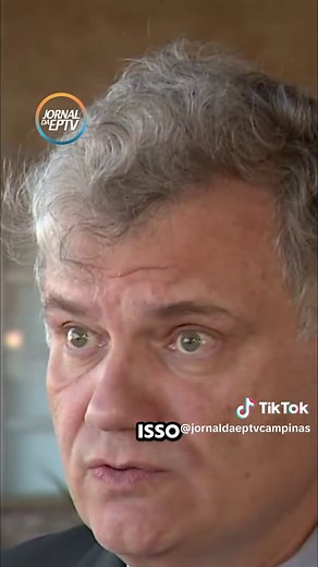 Estrangeiros emitiram quase 5 mil CPFs na região em 2025, o maior número já registrado na série histórica da Receita Federal. O documento é essencial para acessar diversos serviços no Brasil, como abertura de contas bancárias, contratos, matrícula em cursos e cadastro em programas e sistemas públicos. O aumento reflete a maior procura de estrangeiros pela regularização e pelo acesso a serviços básicos no país. #JornalDaEPTVCampinas #Campinas #CPF #Recorde