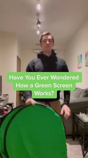 Ik its from a while back, but i still think this is important for people to see! #greenscreen #editing #vfx #filmmaking