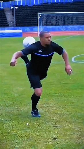 trap 🪤🌀 tutorial.#football #skills #soccer