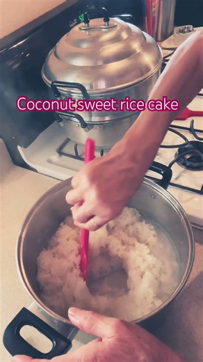#cooking with Nim￼#coconut, sweet rice cake#Dessert#YouTubeShort